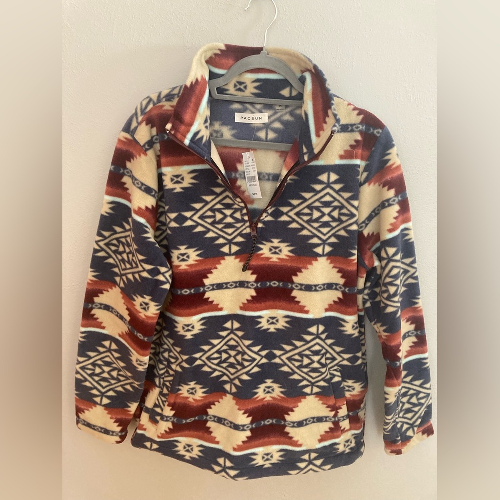 Men’s Medium quarter zip fleece